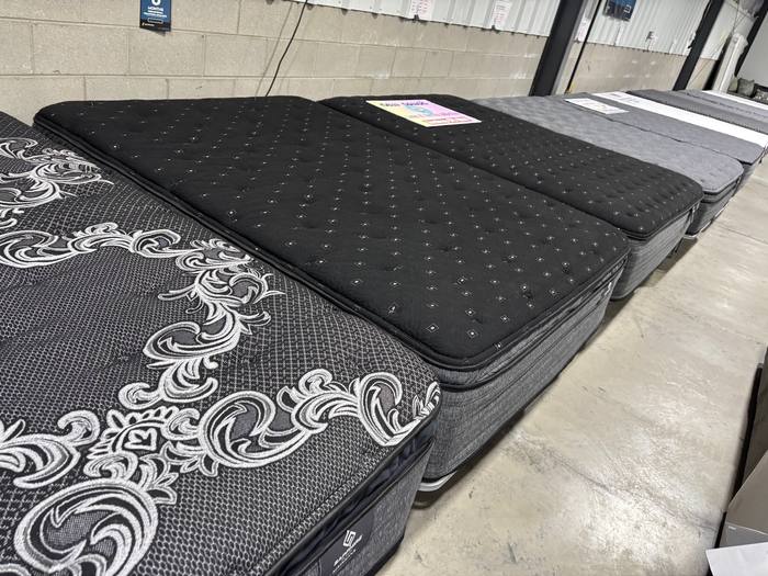Mattress example at BoxDrop Ludington